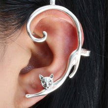Load image into Gallery viewer, Gato Cuff Earrings - Cat-Inspired Statement Design in .925 Sterling Silver
