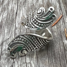 Load image into Gallery viewer, Penacho, Ring
