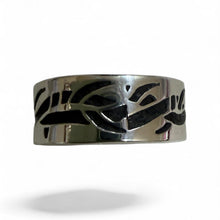 Load image into Gallery viewer, Ballenas Ring – Carved Whale Band in .925 Sterling Silver
