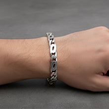 Load image into Gallery viewer, Huella Bracelet - Handmade Classic .925 Sterling Silver Bracelet

