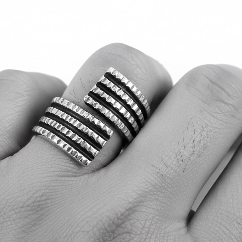 Real Taxco sterling silver Belt Ring design.
